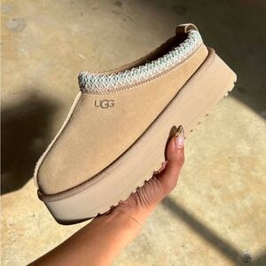 Ugg Tazz Platform Slippers